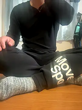 Snapshot of queen_slave1221 chatting on October 2025 11:16:01 PM queen slave1221 online show from October 2025 11:16:01 PM