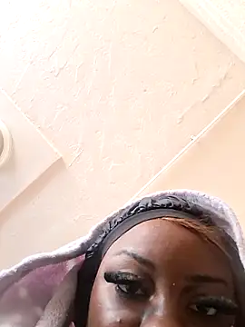 itz mocha online show from April 2026 12:11:02 AM