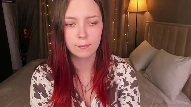 Monica  Queen online show from March 2026 05:33:02 AM