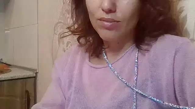 Snapshot of Zarivine chatting on November 2025 12:05:02 PM Zarivine online show from November 2025 12:05:02 PM