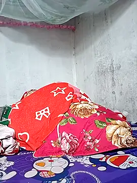 JinjinLy online show from September 2025 12:47:01 AM