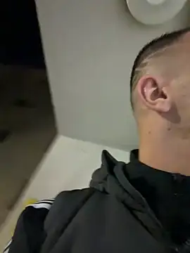 sexyman1936 online show from February 2026 05:33:01 PM