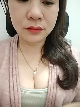 Snapshot of Girl_Shy2000 chatting on February 2026 11:49:01 PM Girl Shy2000 online show from February 2026 11:49:01 PM