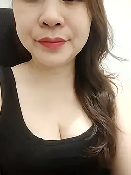 Snapshot of Girl_Shy2000 chatting on March 2026 02:11:02 PM Girl Shy2000 online show from March 2026 02:11:02 PM