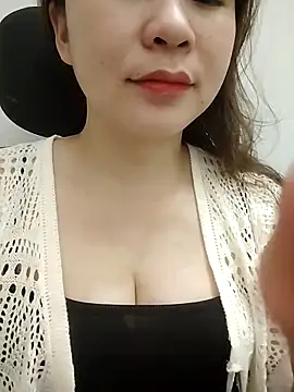 Snapshot of Girl_Shy2000 chatting on March 2026 11:43:02 AM Girl Shy2000 online show from March 2026 11:43:02 AM