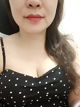 Snapshot of Girl_Shy2000 chatting on April 2026 02:50:01 PM Girl Shy2000 online show from April 2026 02:50:01 PM