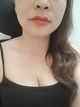 Girl Shy2000 online show from May 2026 04:17:01 AM