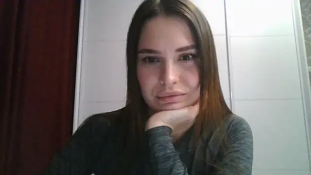 Miravell online show from October 2025 09:49:01 PM