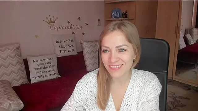 Snapshot of Tiffany_Bates chatting on September 2025 09:13:01 AM Tiffany Bates online show from September 2025 09:13:01 AM