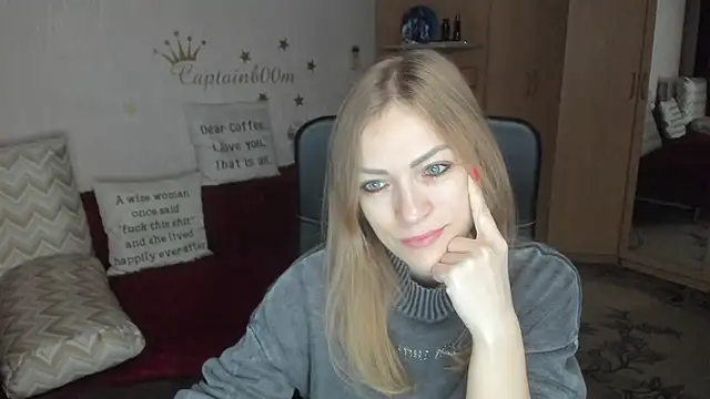 Snapshot of Tiffany_Bates chatting on October 2025 03:14:02 AM Tiffany Bates online show from October 2025 03:14:02 AM