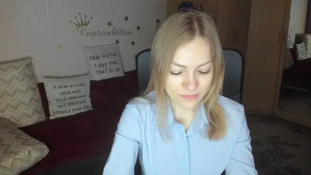 Snapshot of Tiffany_Bates chatting on November 2025 03:19:01 AM Tiffany Bates online show from November 2025 03:19:01 AM