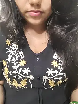 Miss Rose   online show from October 2025 04:15:02 PM