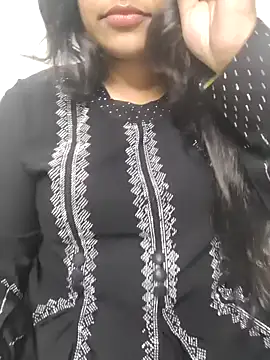 Miss Rose   online show from October 2025 05:10:02 PM