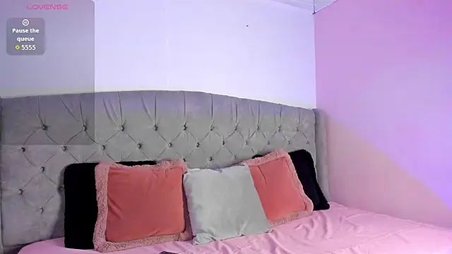 melevansxs online show from February 2026 04:27:02 AM