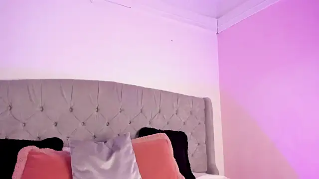 melevansxs online show from February 2026 06:03:02 AM