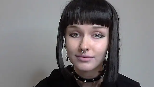 Snapshot of Paradoxy_ chatting on October 2025 06:17:01 PM Paradoxy online show from October 2025 06:17:01 PM