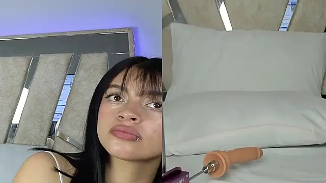 Snapshot of lissastone chatting on October 2025 07:07:02 PM lissastone online show from October 2025 07:07:02 PM