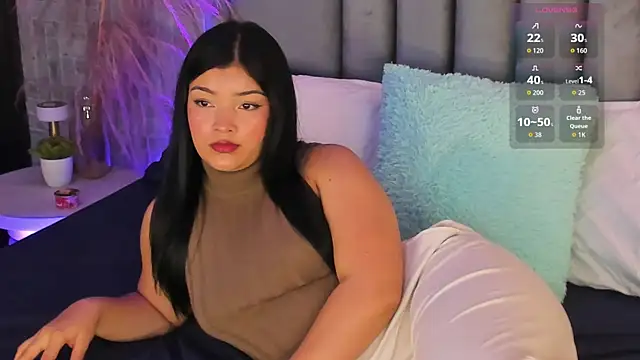 EmmaBlossom online show from October 2025 07:15:02 PM