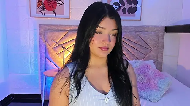 Snapshot of EmmaBlossom chatting on March 2026 12:38:02 PM EmmaBlossom online show from March 2026 12:38:02 PM