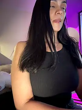 Antonella Maxwell online show from May 2026 07:41:01 PM
