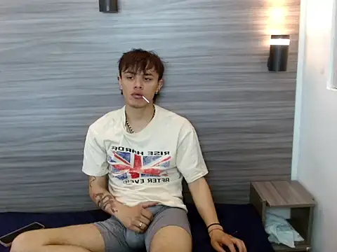 Jerom xx online show from October 2025 07:36:01 PM