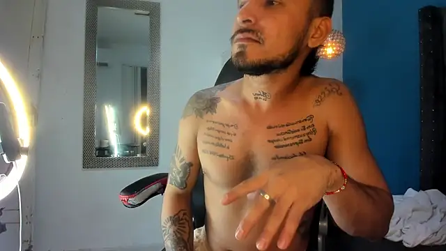 Snapshot of Kevinfox23cms chatting on October 2025 05:19:02 AM Kevinfox23cms online show from October 2025 05:19:02 AM