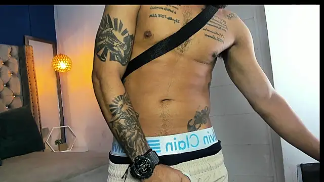 Snapshot of Kevinfox23cms chatting on October 2025 08:03:01 AM Kevinfox23cms online show from October 2025 08:03:01 AM