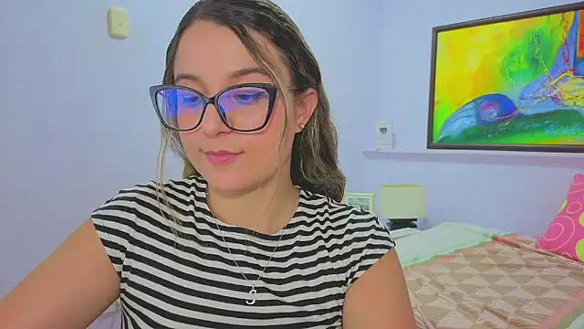 katiaa lovv online show from July 2026 03:42:01 AM