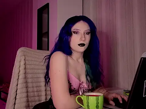 Snapshot of violet-siren-x chatting on March 2026 09:23:01 AM violet-siren-x online show from March 2026 09:23:01 AM