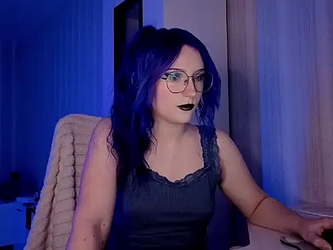Snapshot of violet-siren-x chatting on March 2026 10:52:01 AM violet-siren-x online show from March 2026 10:52:01 AM