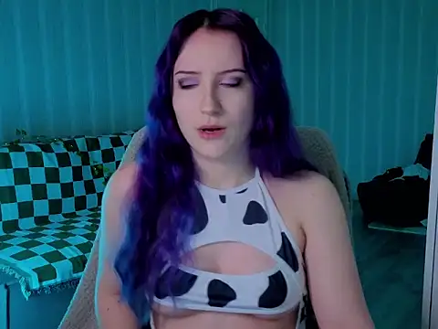 Snapshot of violet-siren-x chatting on May 2026 08:01:01 AM violet-siren-x online show from May 2026 08:01:01 AM