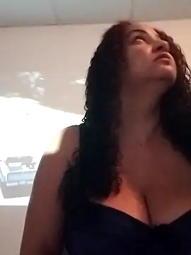 MEYBELLATINA online show from September 2025 08:47:02 PM