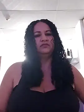 MEYBELLATINA online show from December 2025 10:06:01 PM