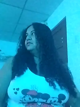 MEYBELLATINA online show from May 2026 09:22:01 PM