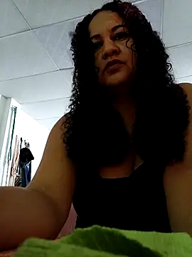 Snapshot of ANTHONYHOTT69 chatting on December 2025 10:17:02 PM ANTHONYHOTT69 online show from December 2025 10:17:02 PM