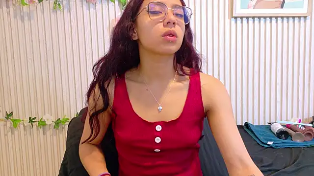 Abrilmirren online show from March 2026 11:10:02 AM