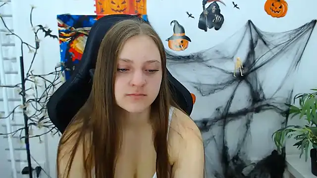 ArinaBelle online show from October 2025 02:48:02 AM