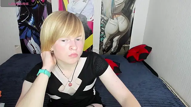 Cattie w  online show from October 2025 01:19:01 AM