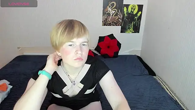 Cattie w  online show from November 2025 01:16:02 AM