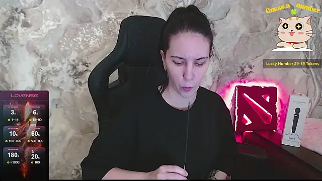 Irwi Tomboy online show from March 2026 01:16:02 PM