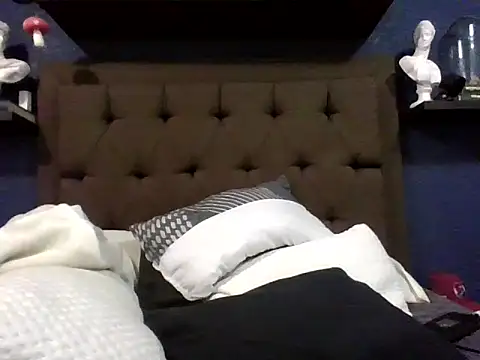 Snapshot of sad_fucking_boy chatting on October 2025 07:17:02 AM sad fucking boy online show from October 2025 07:17:02 AM