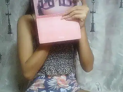 SweetPussie18x online show from December 2025 01:57:01 AM