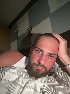 juan03065 online show from May 2026 09:28:01 AM