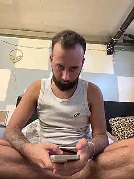 juan03065 online show from June 2026 11:46:02 AM