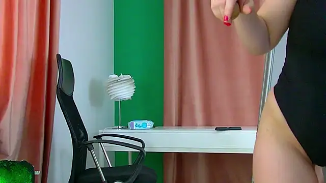 Snapshot of RubyHills chatting on March 2026 05:13:01 AM RubyHills online show from March 2026 05:13:01 AM