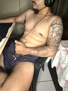 Snapshot of gtzmoreno chatting on March 2026 04:51:02 AM gtzmoreno online show from March 2026 04:51:02 AM