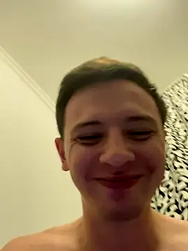 Snapshot of KirilStella chatting on September 2025 11:21:01 PM KirilStella online show from September 2025 11:21:01 PM