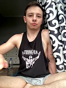 Snapshot of KirilStella chatting on October 2025 01:44:02 AM KirilStella online show from October 2025 01:44:02 AM