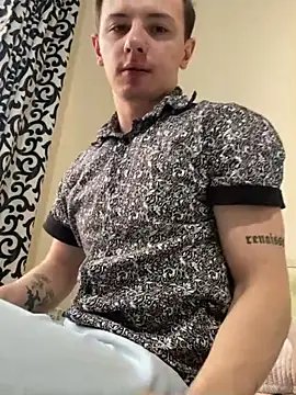 Snapshot of KirilStella chatting on October 2025 12:57:02 PM KirilStella online show from October 2025 12:57:02 PM