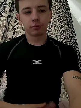 Snapshot of KirilStella chatting on October 2025 09:52:01 AM KirilStella online show from October 2025 09:52:01 AM